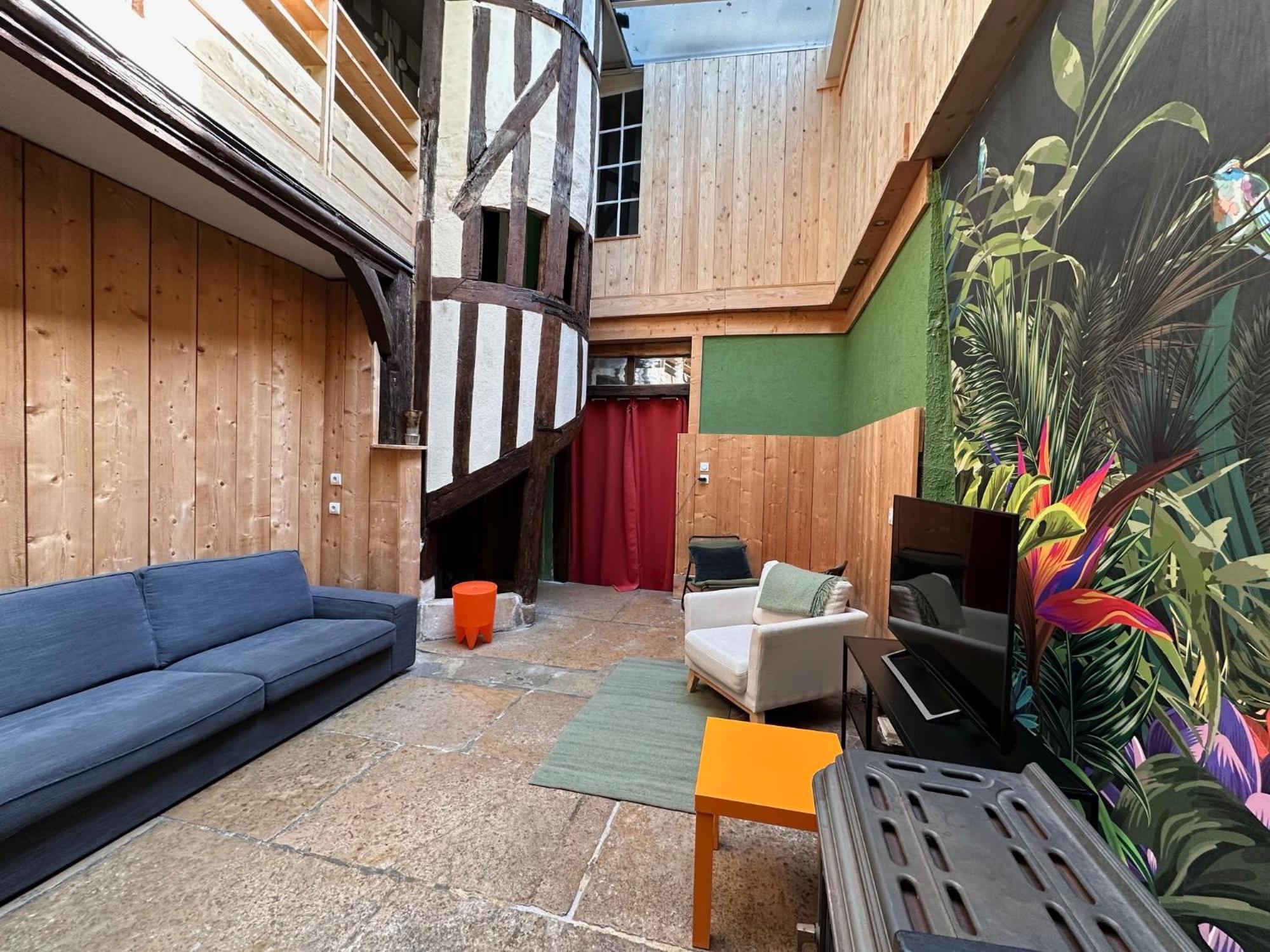 Maison Atypique En Centre-Ville Троа Екстериор снимка